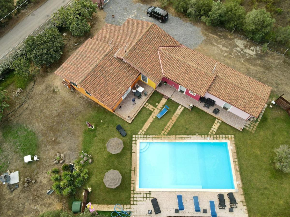 Villa Erilia San Giovanni Suergiu Exterior photo