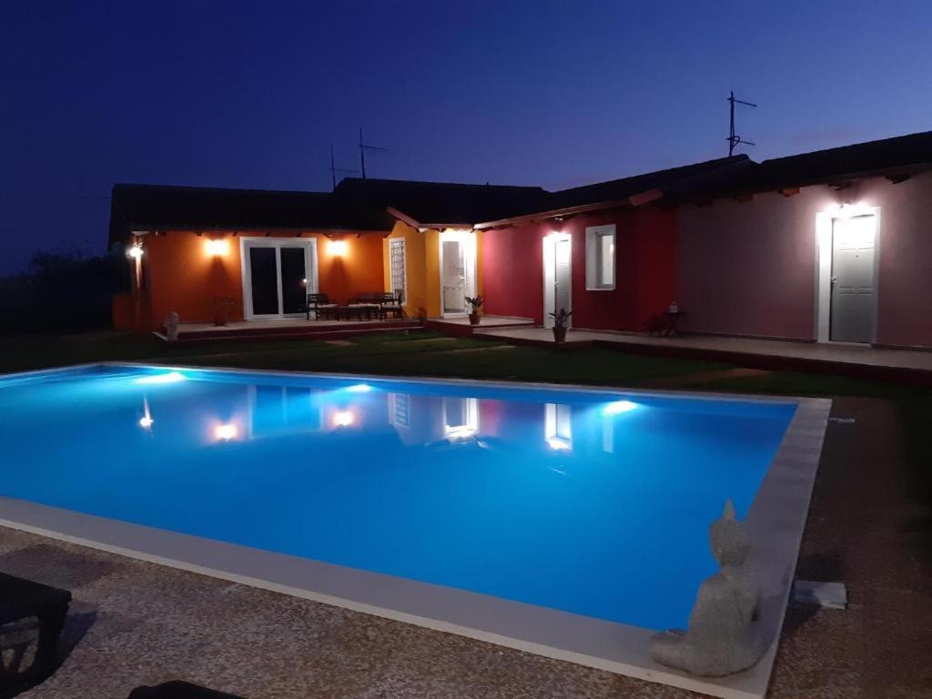 Villa Erilia San Giovanni Suergiu Exterior photo